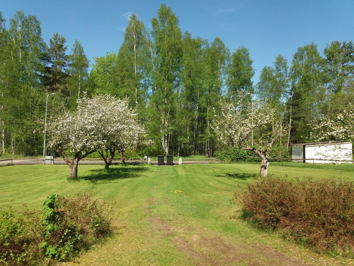 Myb&B & Guesthouse Lonneberga-Silverdalen Zewnętrze zdjęcie